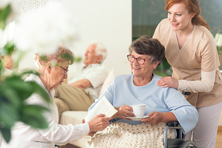 Gesundheit & Soziale Kurse: Altenbetreuung
